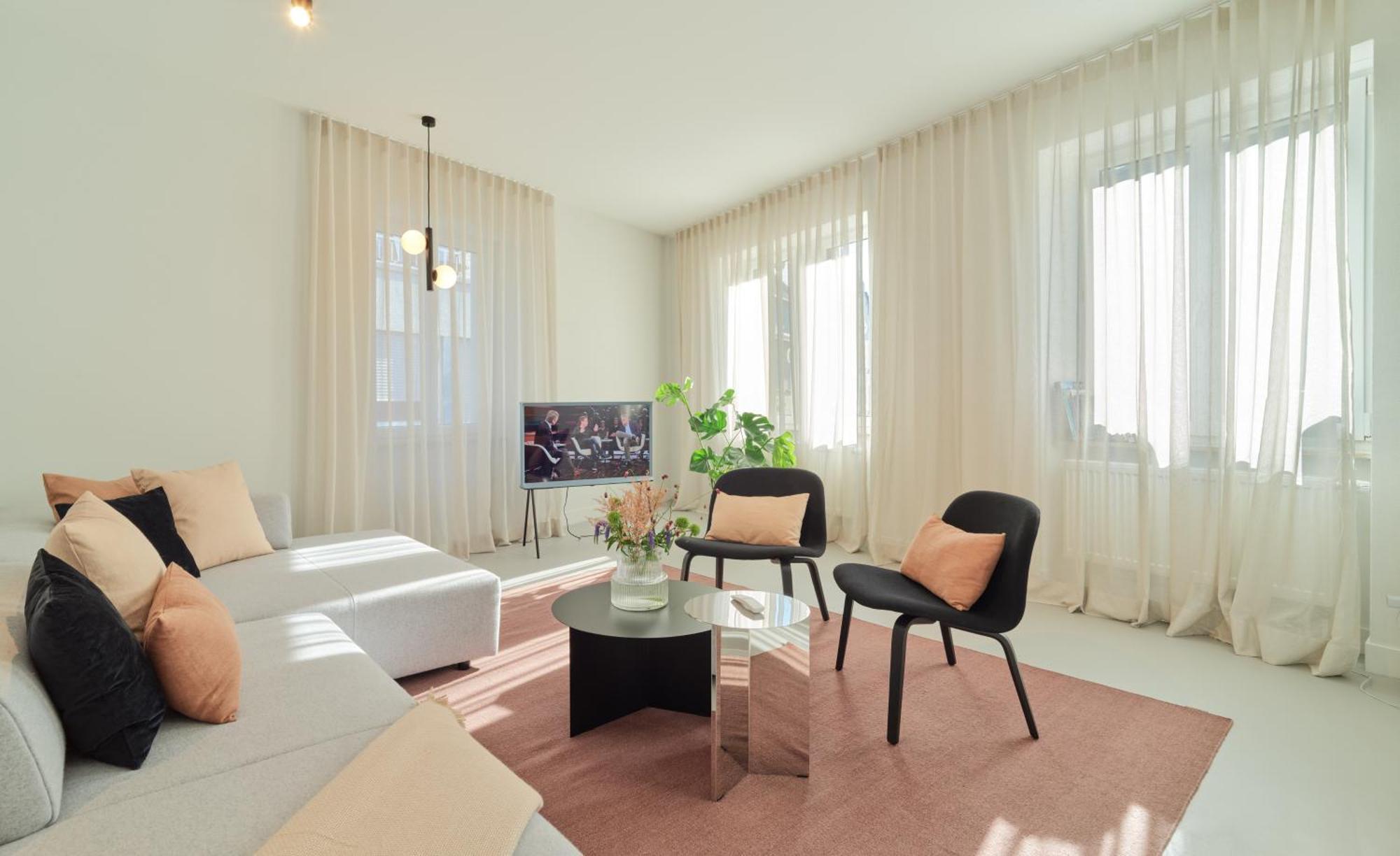 Modernes Flair - Designer-Apartment In Top-Lage - Bis 3 Personen - Wittlich -Zentrum ภายนอก รูปภาพ